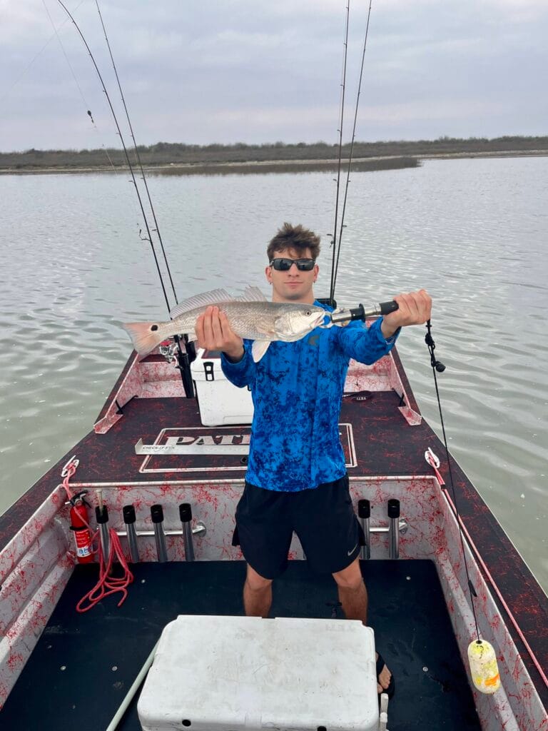 Holding up the catch on a 2025 Patriot